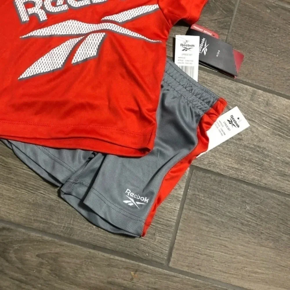 Nwt boys Reebok set red and black activewear sporty streetwear